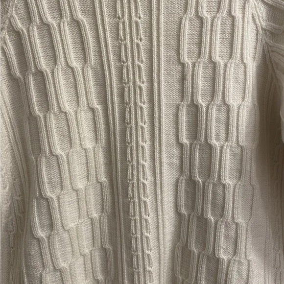 Women Cable White Medium Knit Turtleneck Sweater Pullover Special Order - Picture 3 of 5